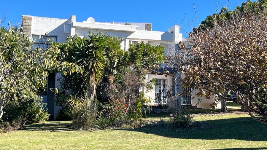 3 Bedroom Property for Sale in Wavecrest Eastern Cape